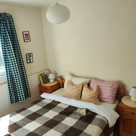 게스트하우스 Bovada / бовада